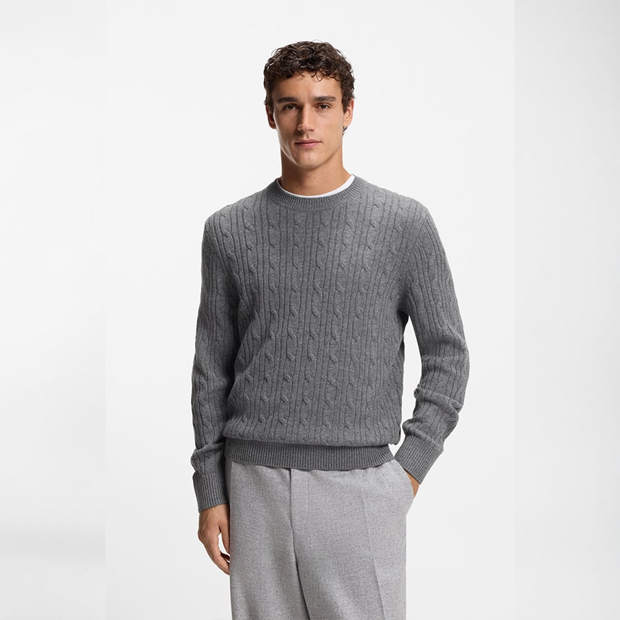 Cable-knit sweater in wool and cashmere