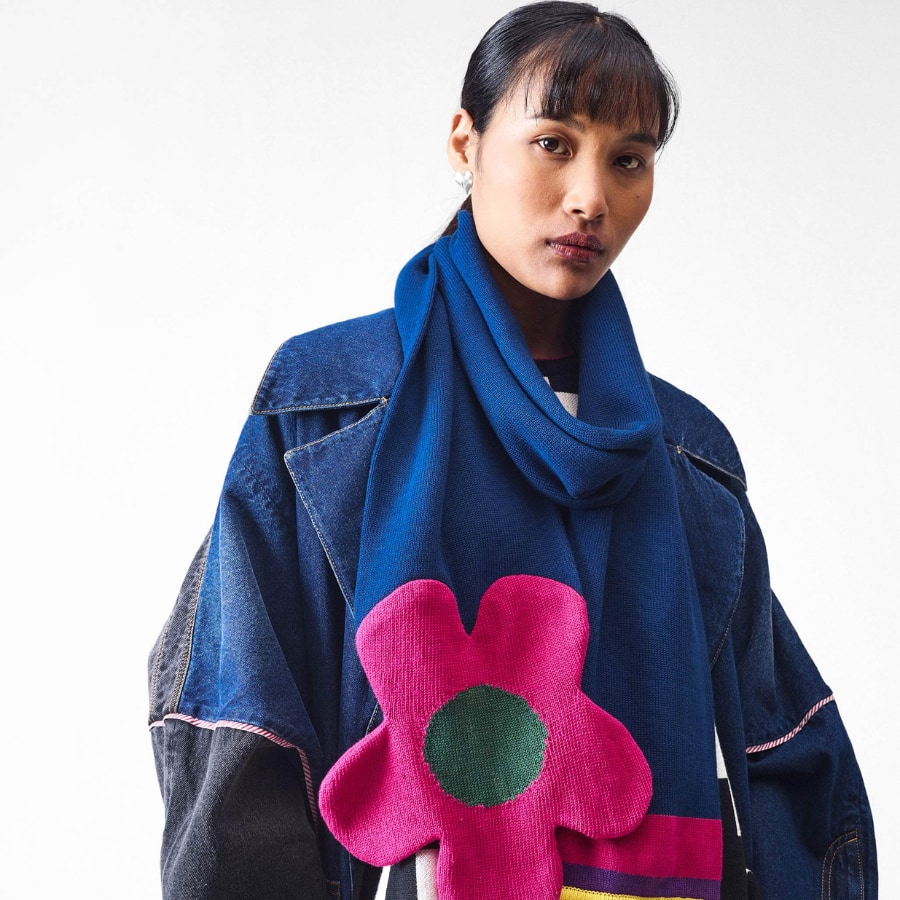 Tendril Scarf - Navy & Green