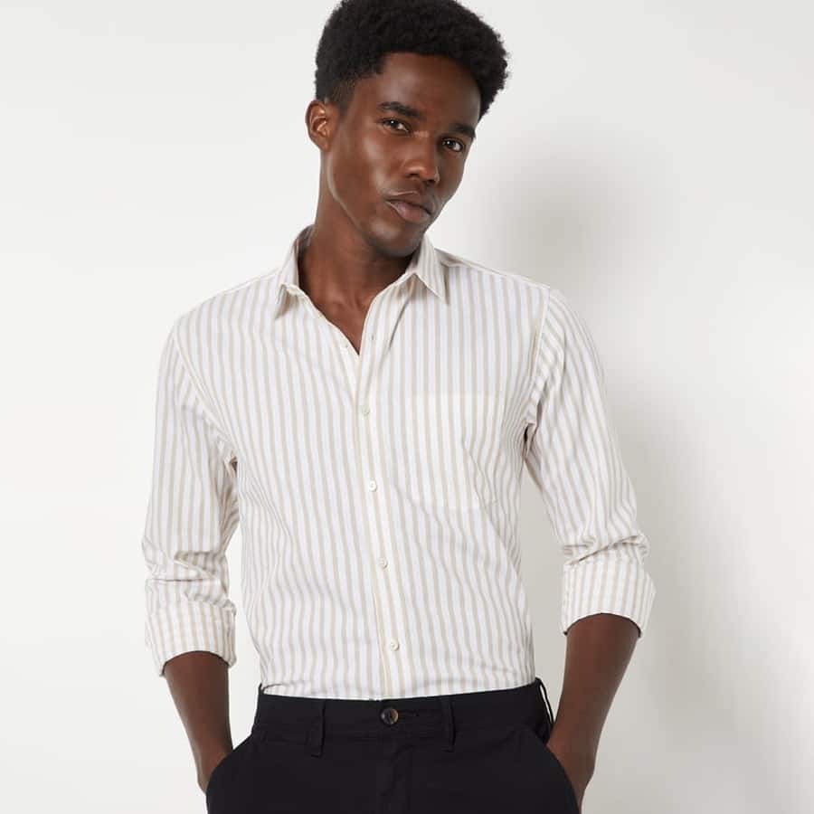Men Striped Slim Fit Formal Shirt