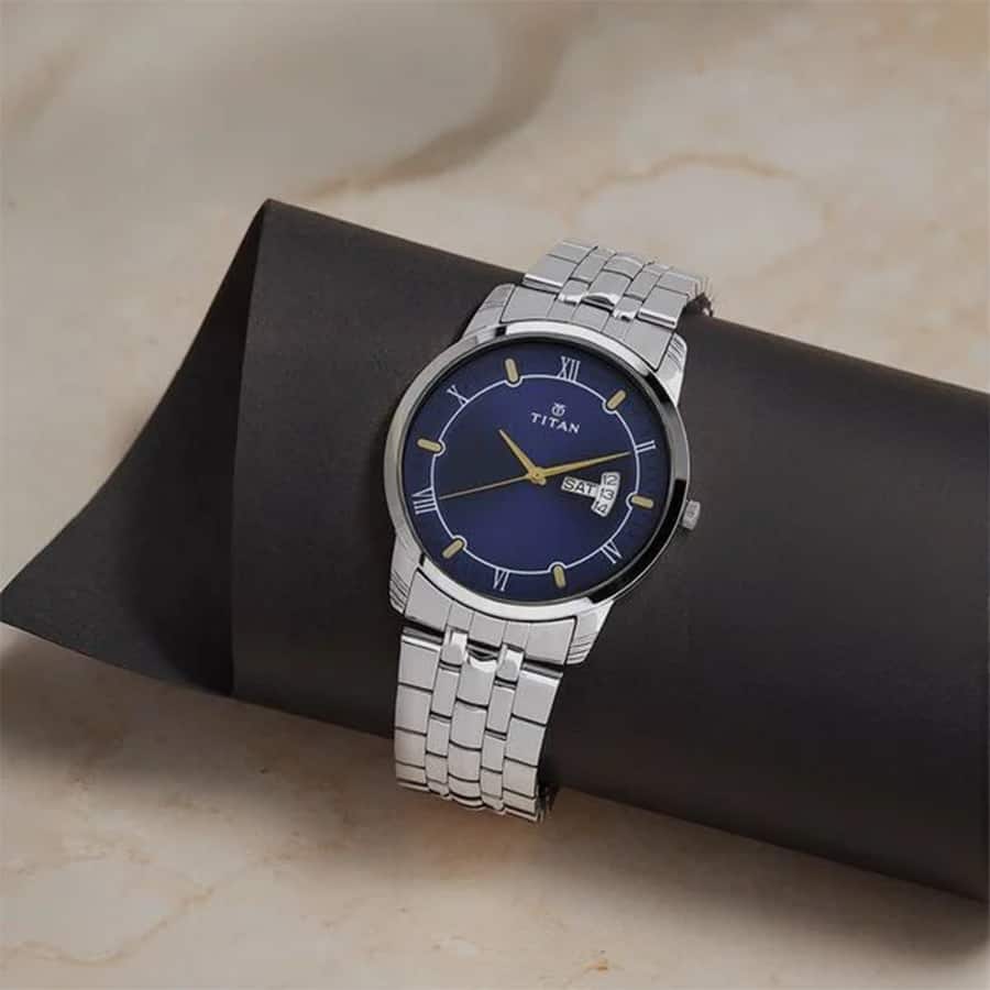 Titan Analog with Day and Date Blue Dial Stainless Steel Strap
