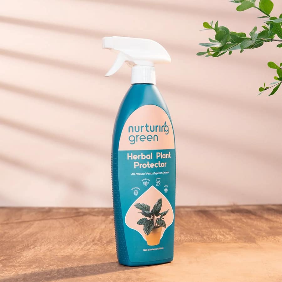 Herbal plant protector spray (650 ml)