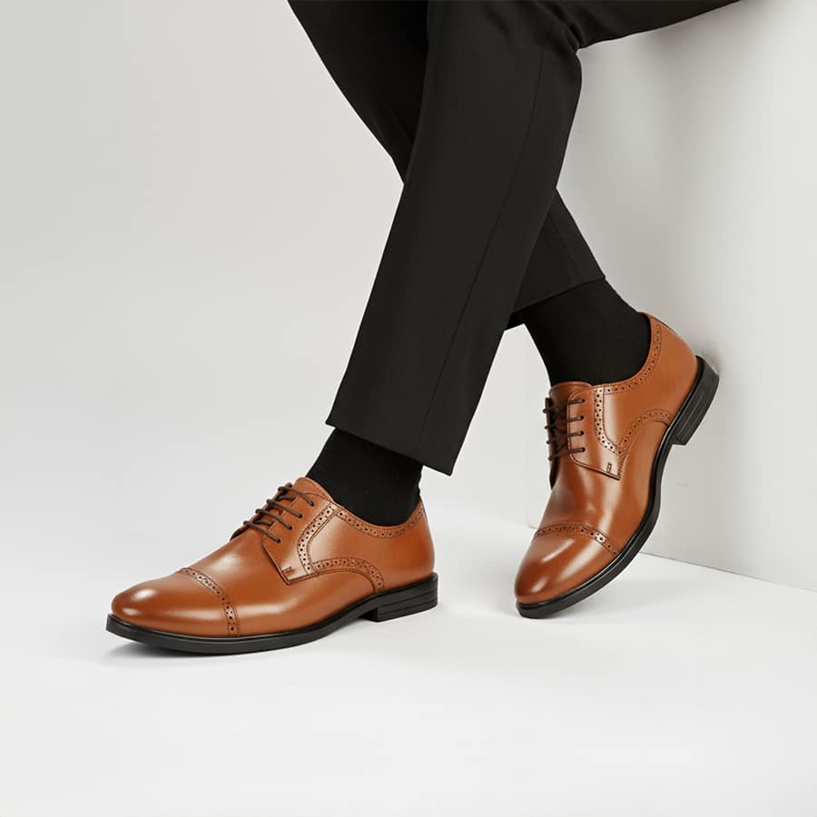 Mens tan formal solid pointed toe derby shoes