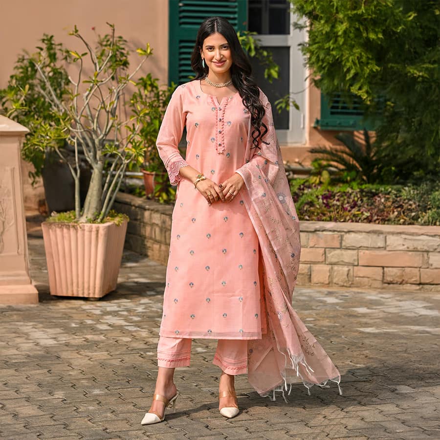Peach embroidered Kota Doria suit – set of 3