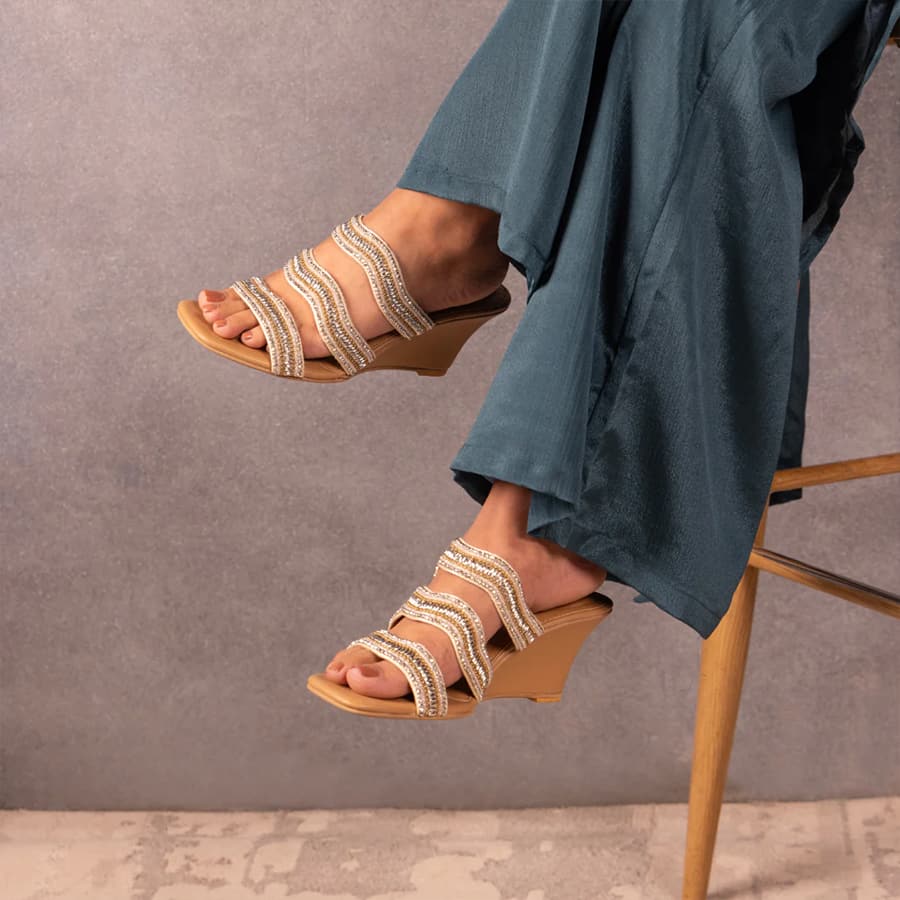 Gold Wavy Beaded Nude Wedge