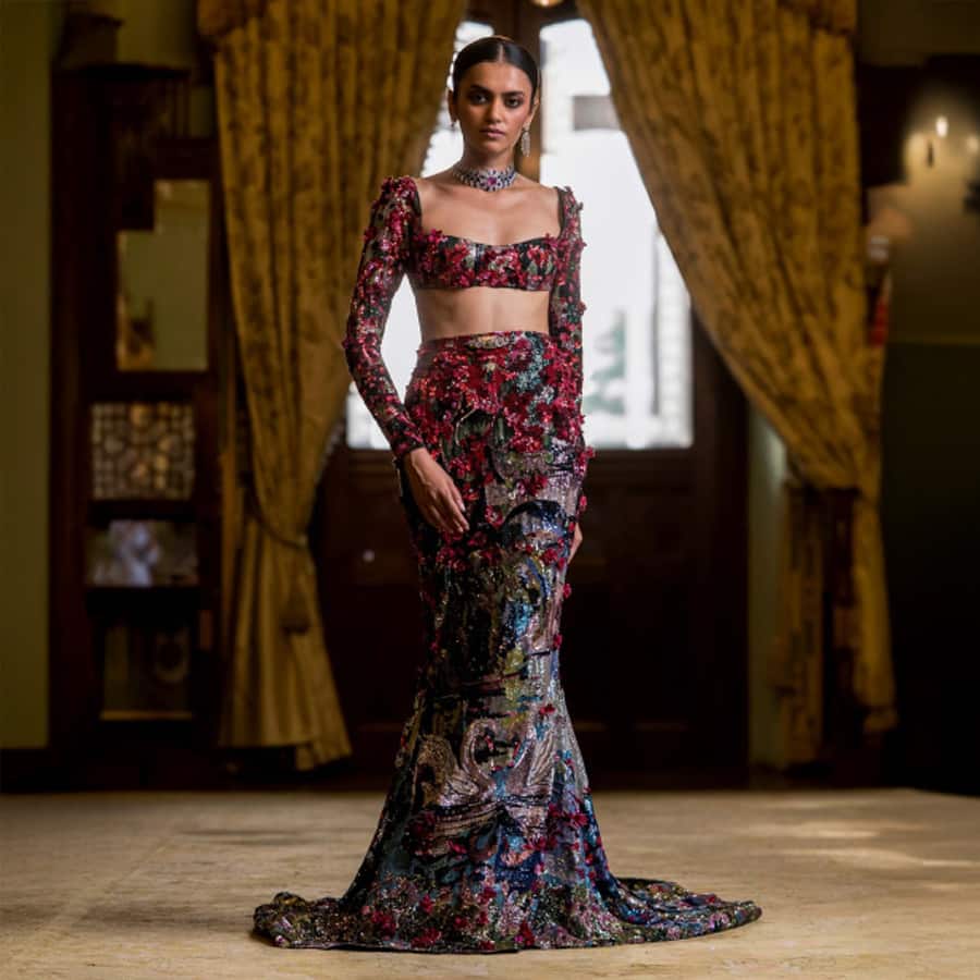 Anouk Red-based, fitted Lehenga set