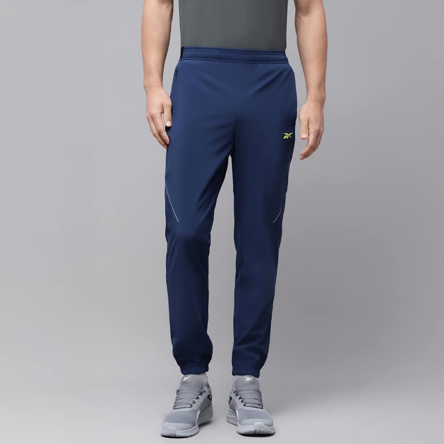 Reebok Men Blue Jogger Pants