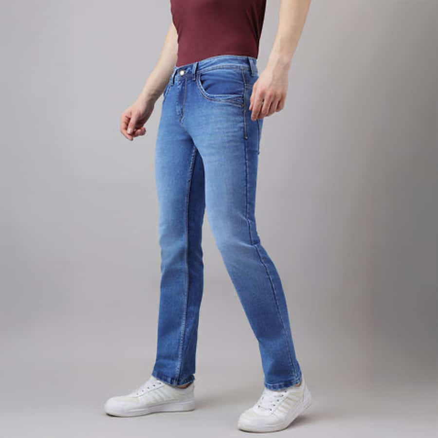 Straight Fit Jeans Ultimate Comfort & Modern Style