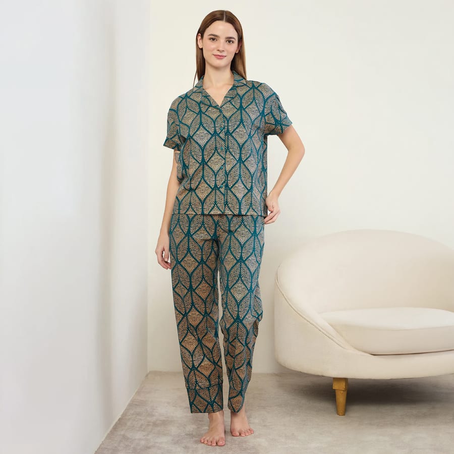 Soft Scales Pyjama Set