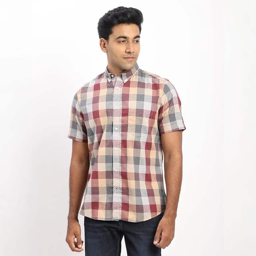 Men Checked Half Sleeve Cotton Shirt