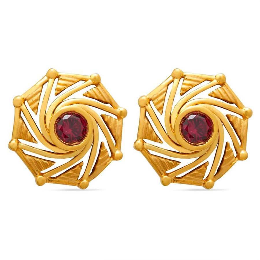 Chic 22 Karat Gold Earrings