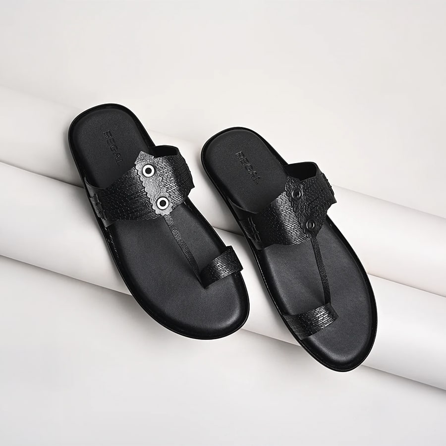 Regal Black Men Casual Leather Kolhapuris
