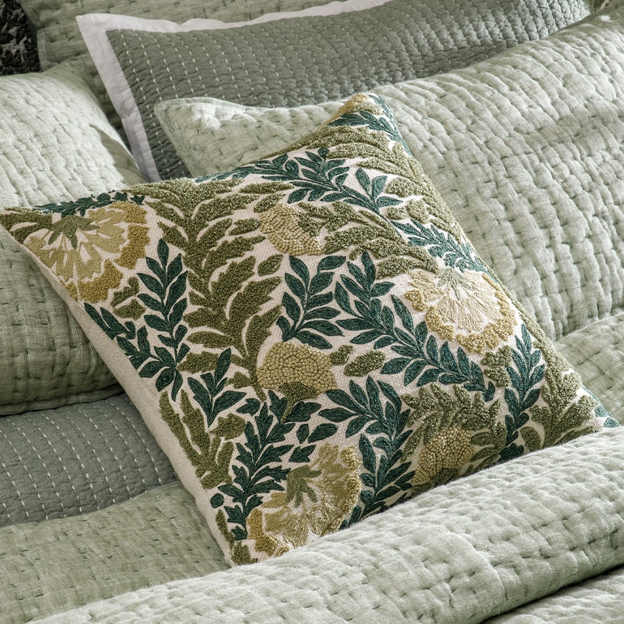 CUSHIONS FRONDAGE GREEN