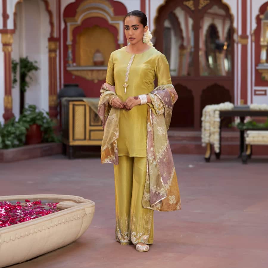 Mihika sand full work suit set