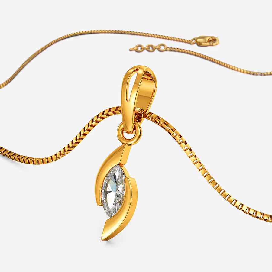 Solara Edge Golden Pendant