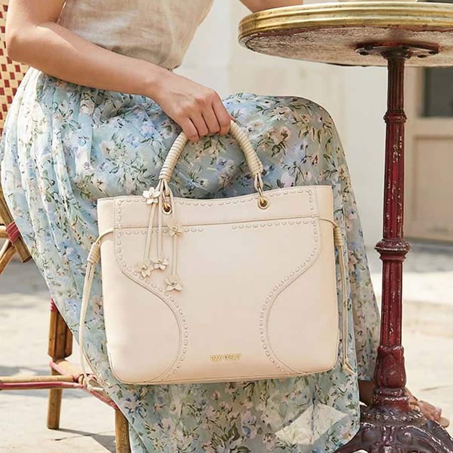 Rose Tote Bag