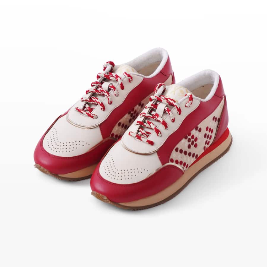 002 Wizard Red