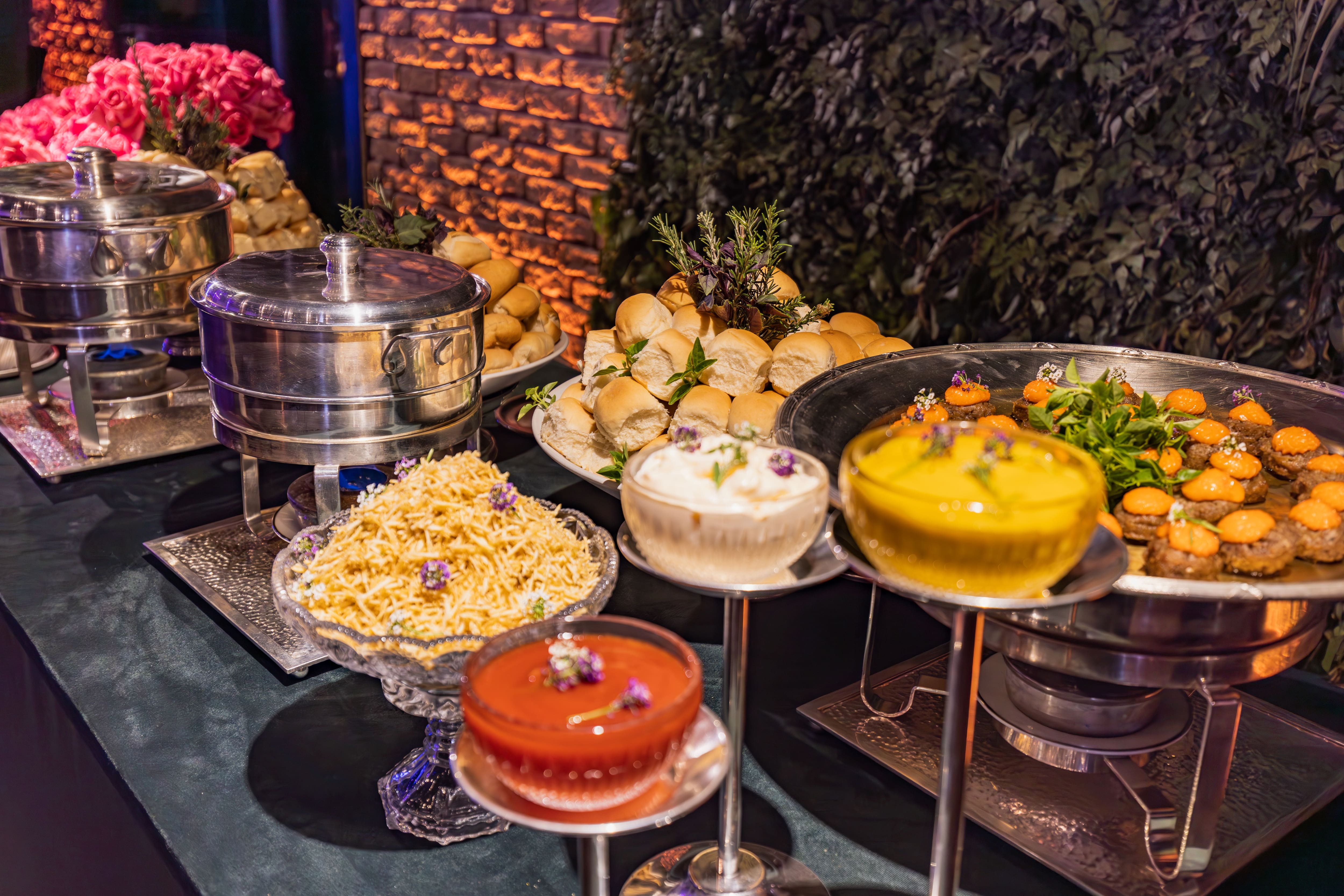 buffet, lunch buffet, corporate lunch - Where to have a Corporate Lunch Buffet in Mumbai? - img1