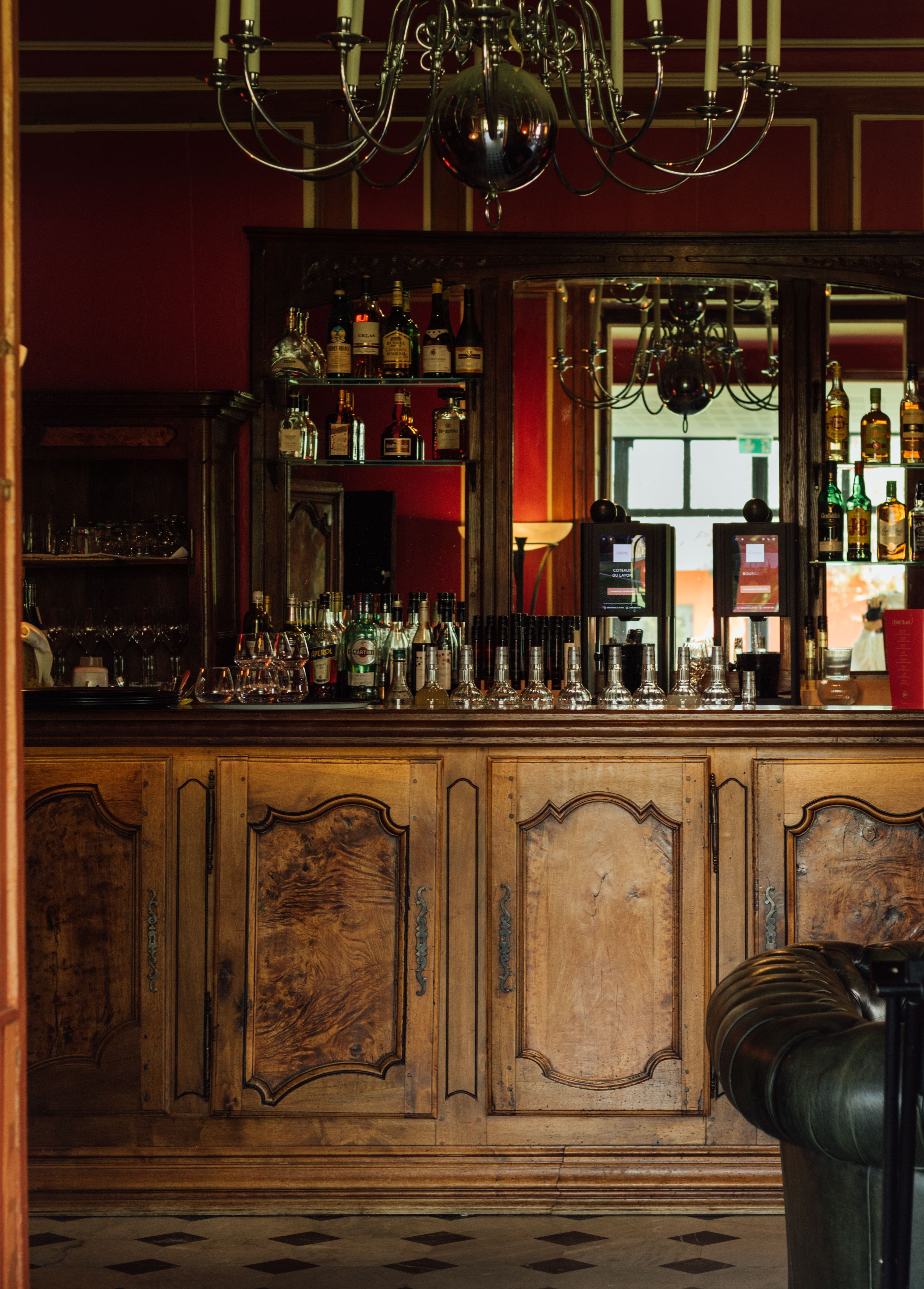 Award-Winning Cocktail Bars Delhi Swears By