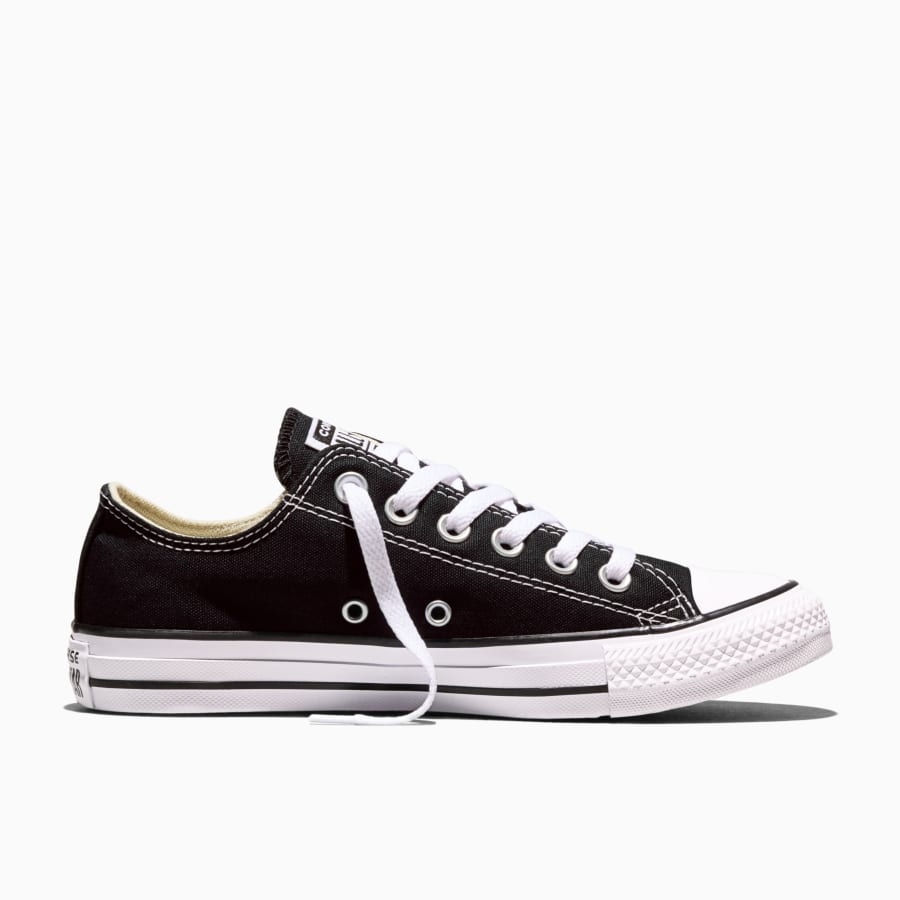 BLACK Chuck Taylor All Star