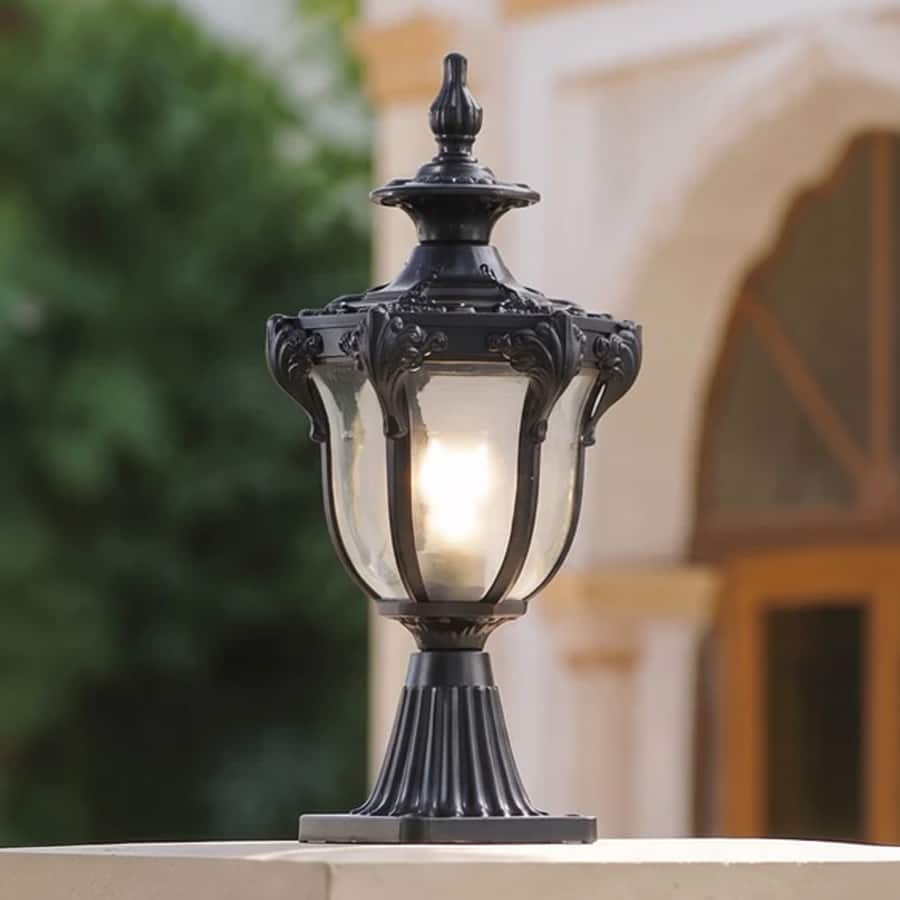 Aurelia Crown Outdoor Gate Light - Black
