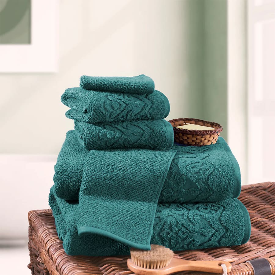 Windsor Antimicrobial Antifungal Zero Twist Fluffy Luxurious North Sea Towel