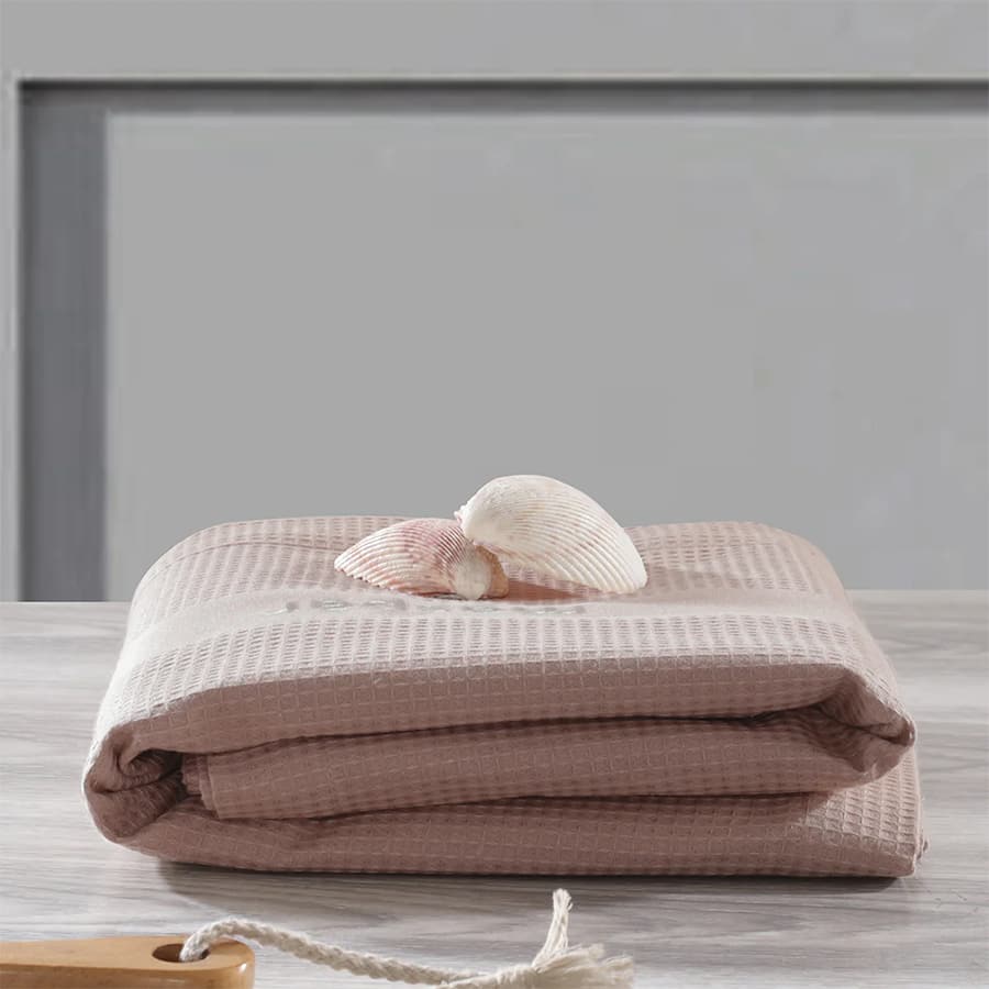 Catalina Waffle Antimicrobial Antifungal Super Absorbent Quick Dry Gym/Travel Pale Mauve Towel