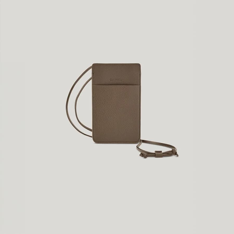 Hazelnut smartphone holder in tumbled calfskin with tubular shoulder strap