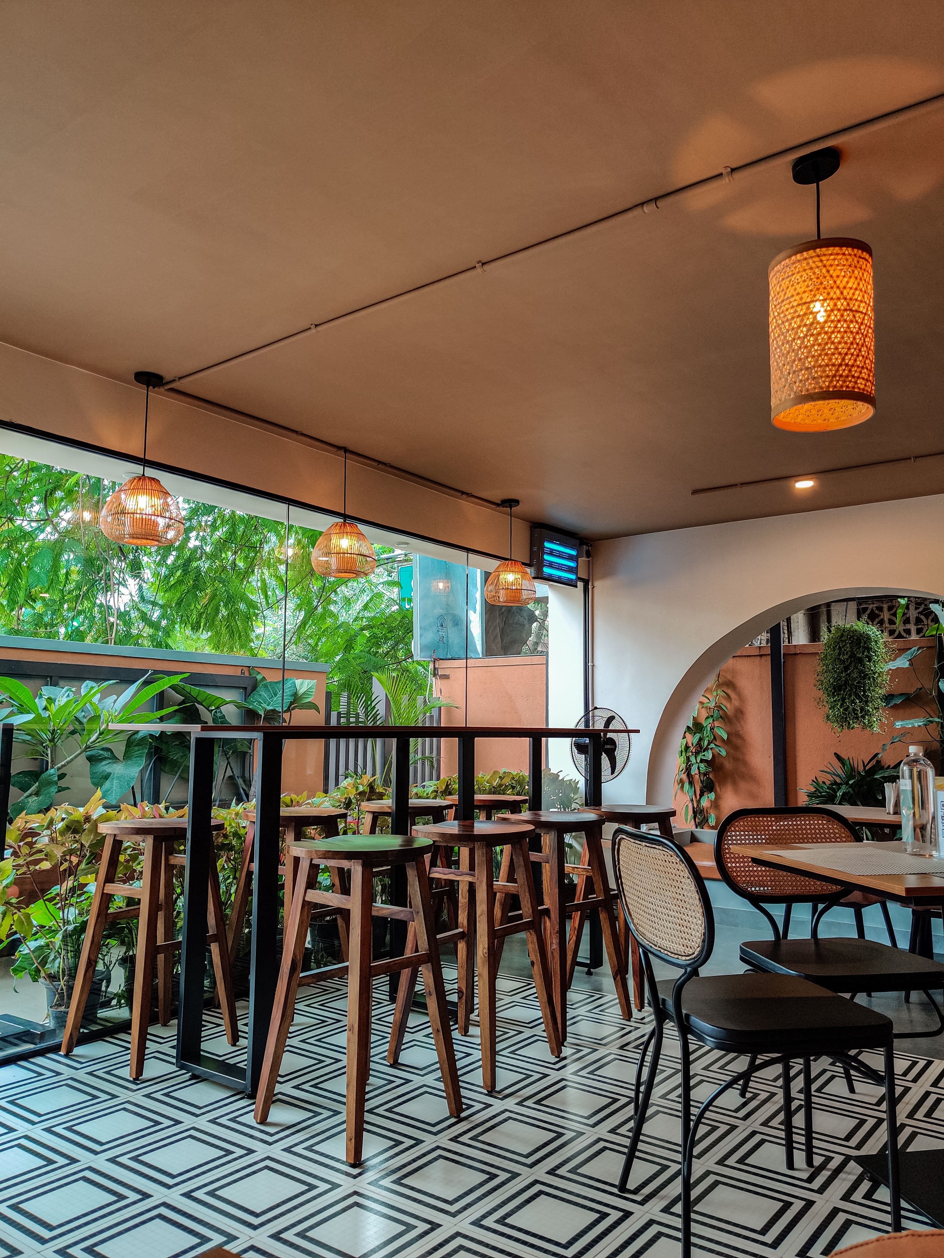 Pull Up a Chair at These Cafes in Kolkata with Outdoor Seating