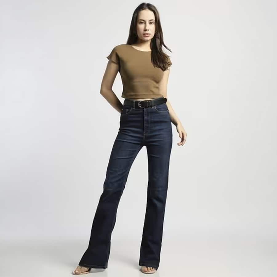 Extended Sleeve Fitted T-Shirt