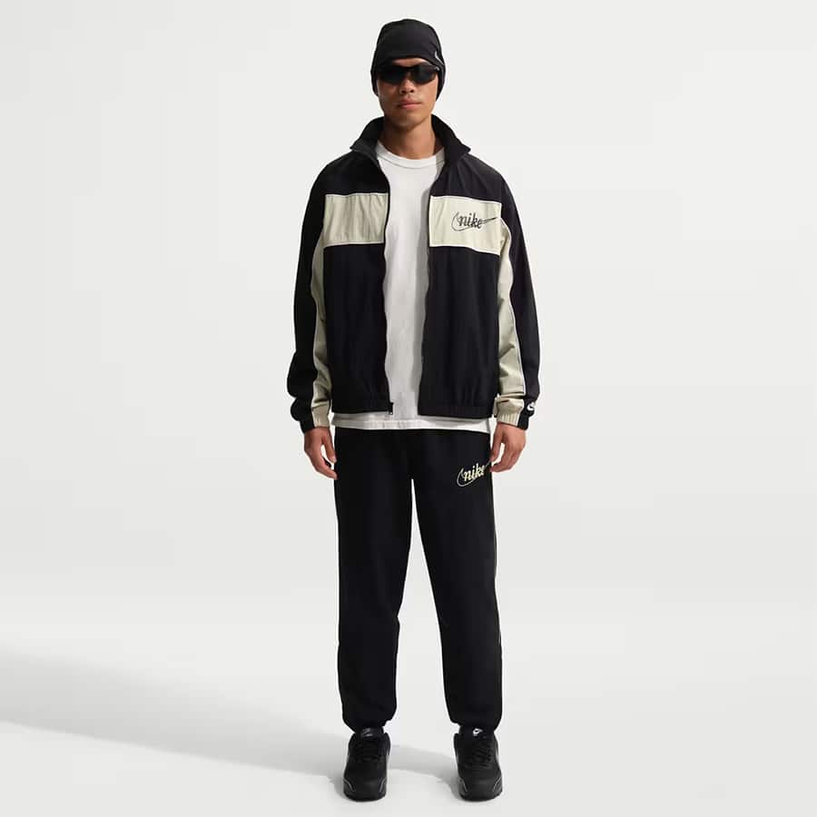 Nike Sportswear Club - Men's Lightweight Trousers