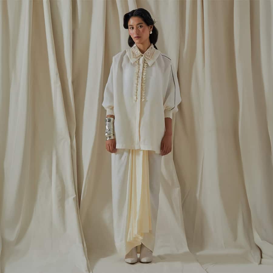 Solid Shirt With Inserts And Embroidered Collar