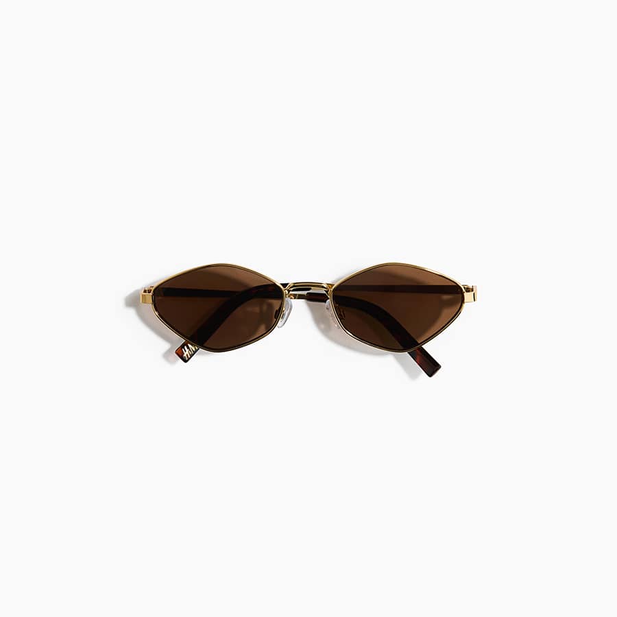 Oval sunglasses