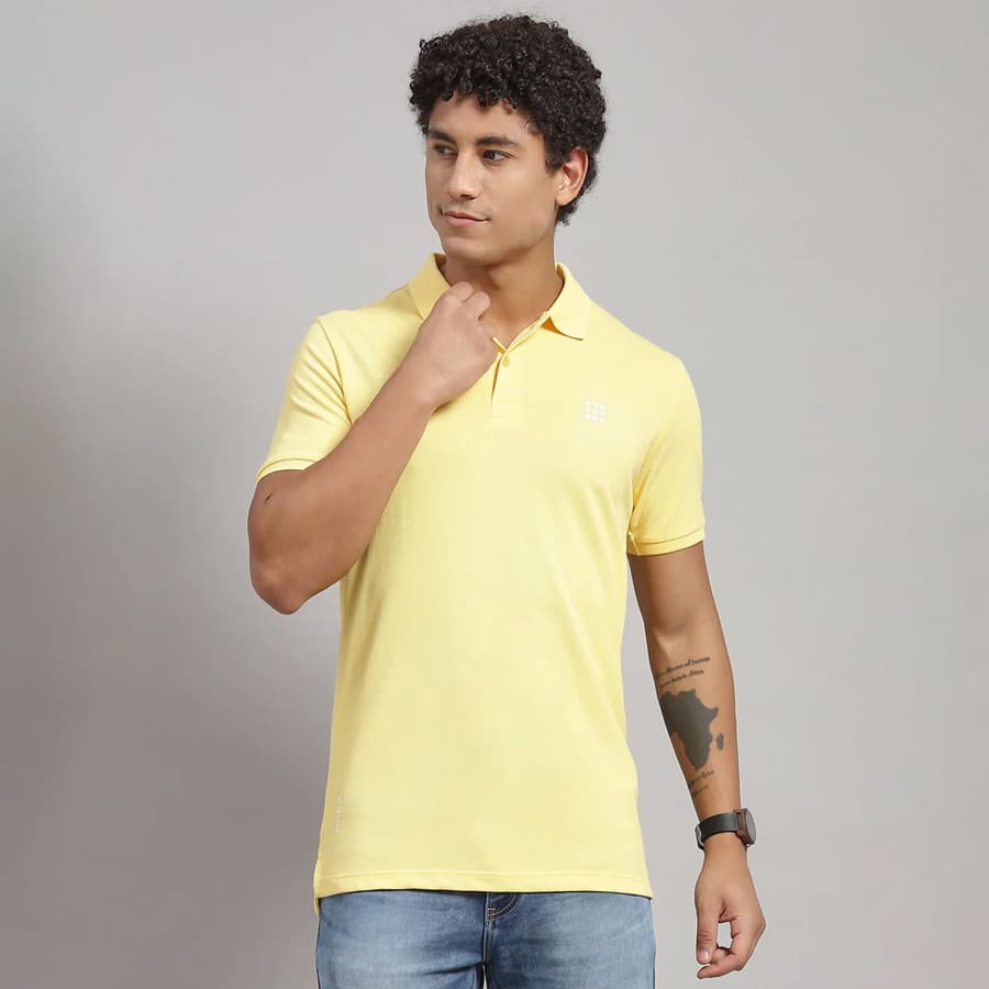 Rock.it Men Yellow Solid T-Shirt