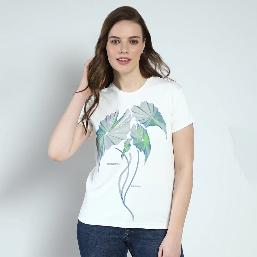 Women White Printed Round Neck Half Sleeve Top