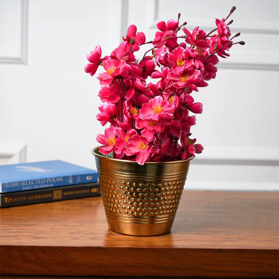 Von Casa Golden Iron Dotted Embossed Planter