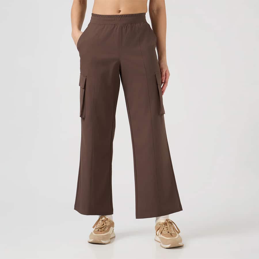 Women Solid Slim Fit Sports Cargo Trackpants with TS FLEXI