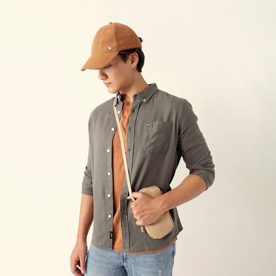 Olive Solid Slim Fit Cotton Casual Shirt