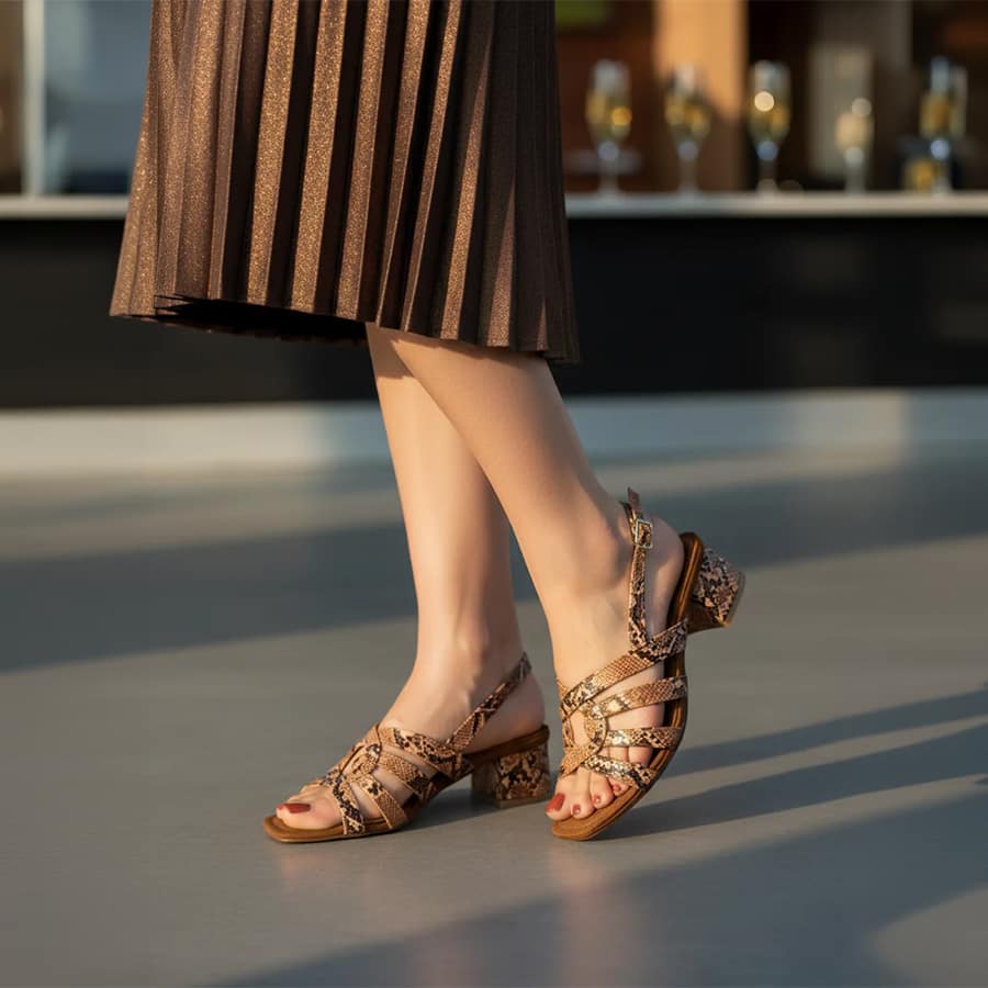 Eleganza Knot Sandal