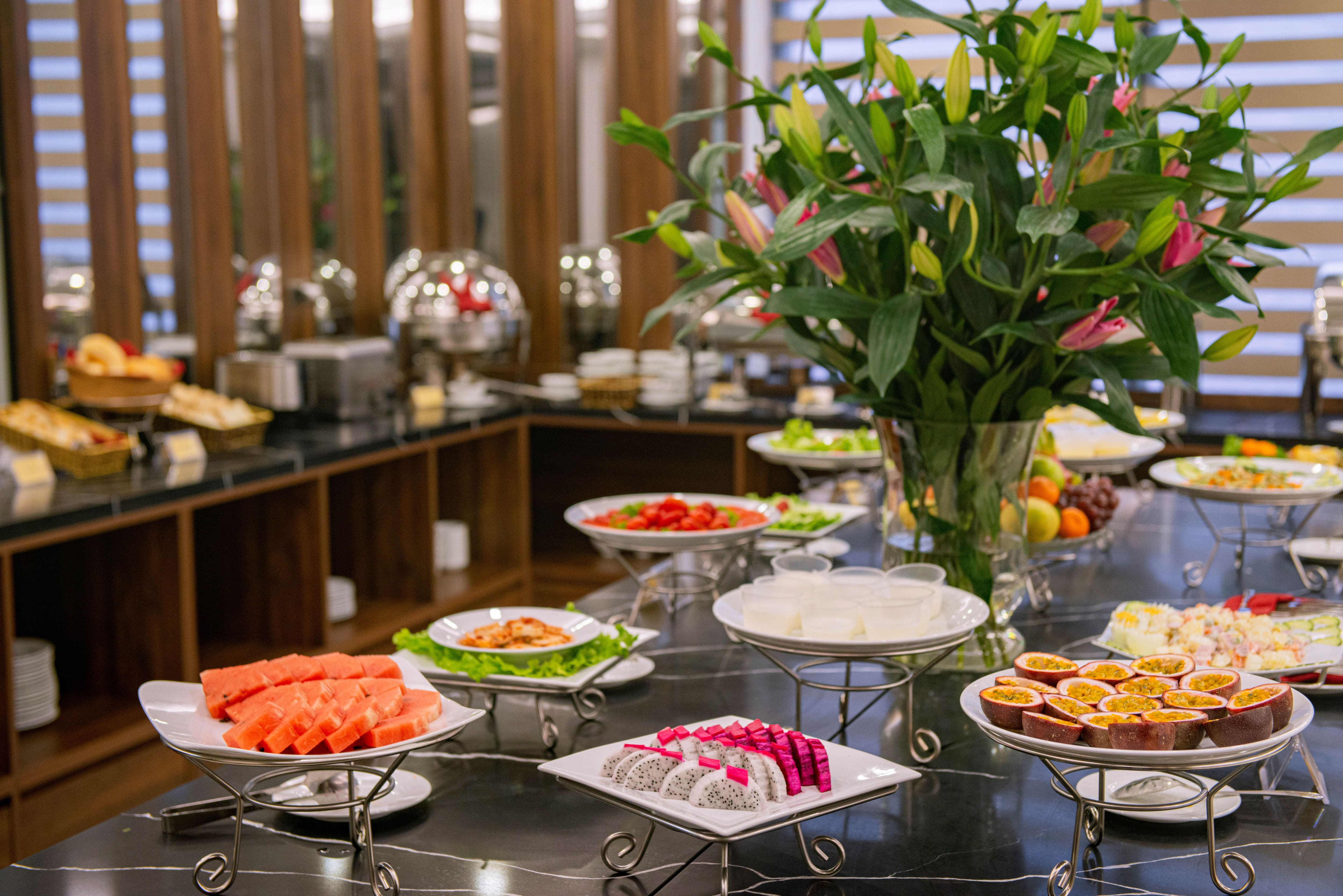 Where to Enjoy a Buffet Meal in Indiranagar