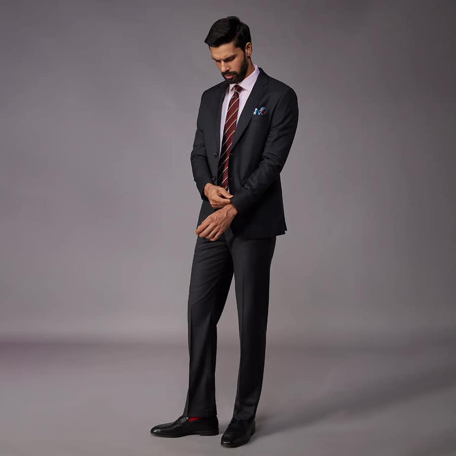 The Exquisite Blended Wool Suit - Dark Grey