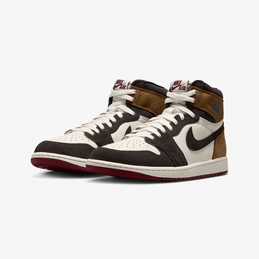 AIR JORDAN 1 RETRO HIGH OG "LOVE LETTER"