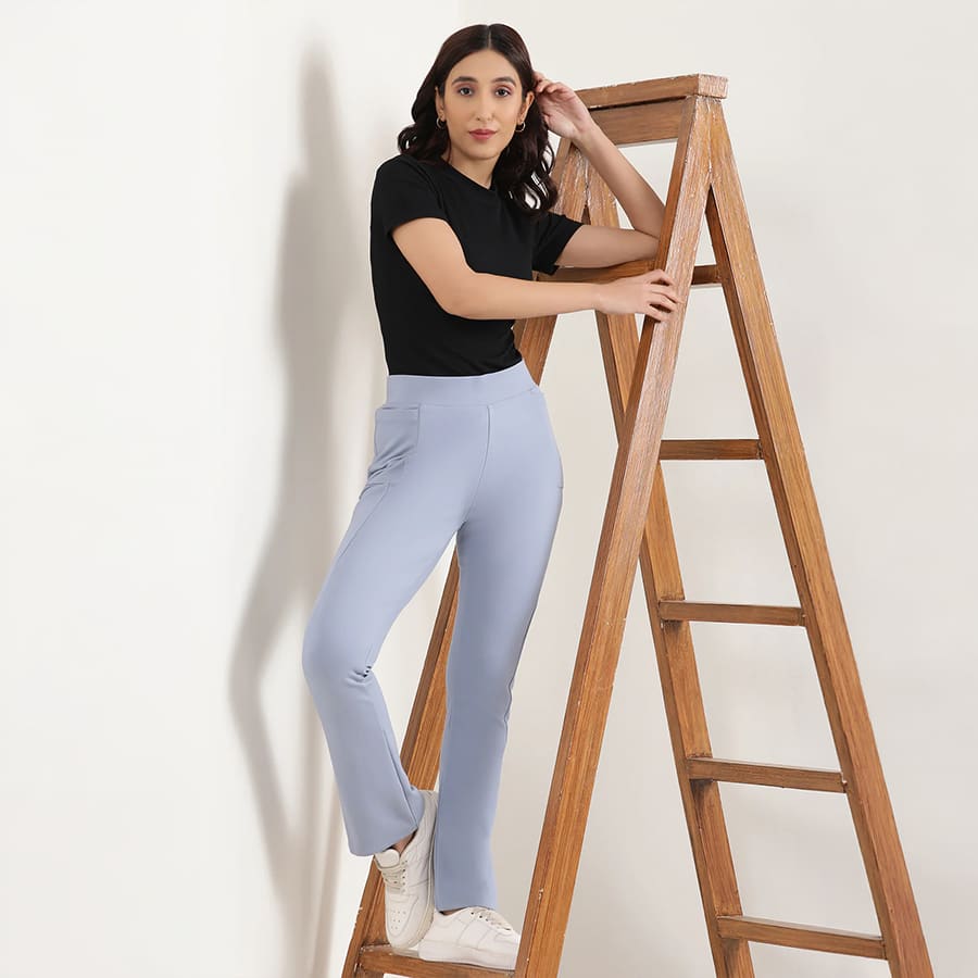 Elleven Women's Blue Solid Flared Pants With Elasticated Waist