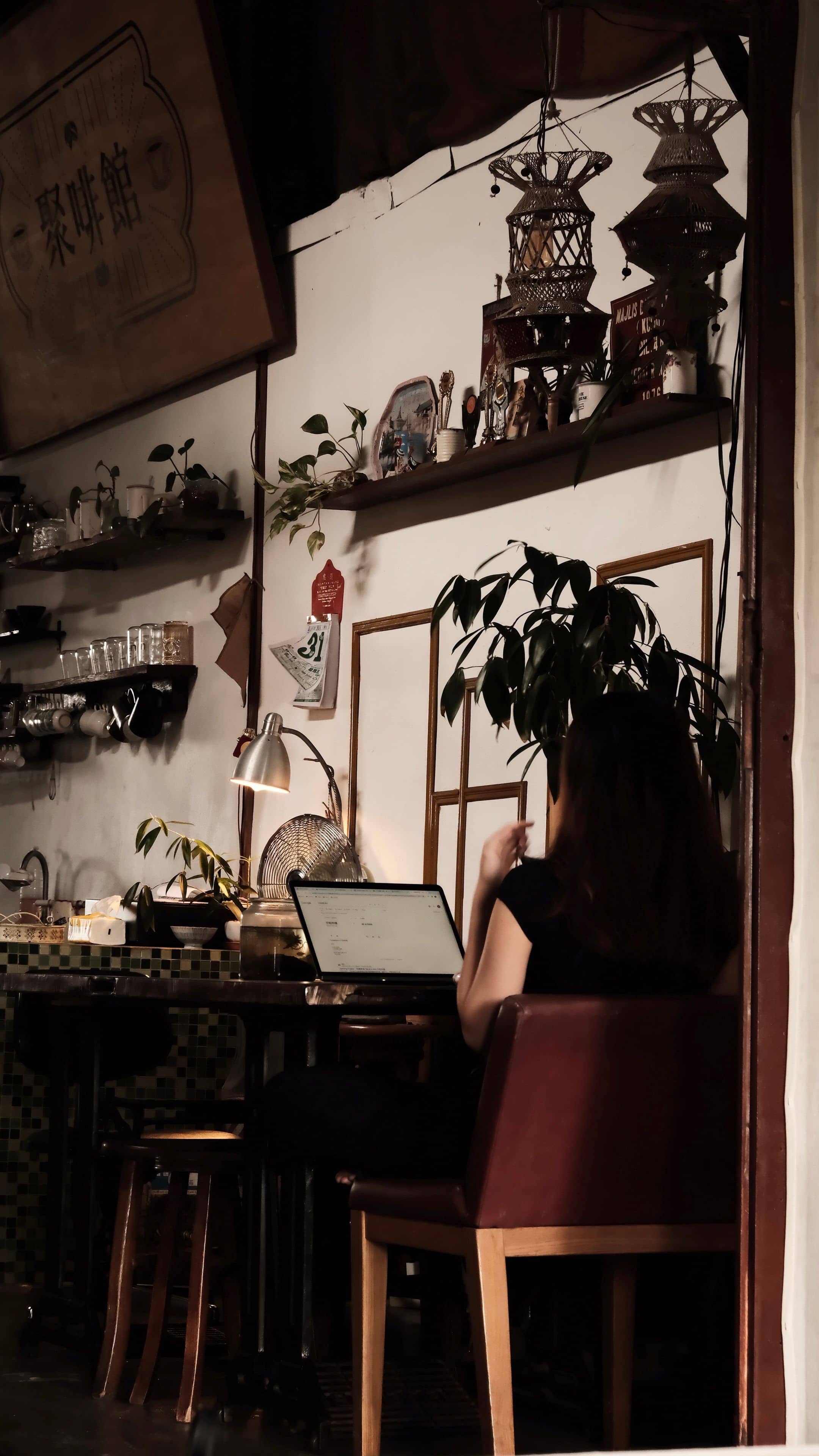 coffee places near me, cafe nearby, coffee house near me, cafes with wifi, coffee places - Kolkata Cafés Where You Can Actually Get Work Done - img1