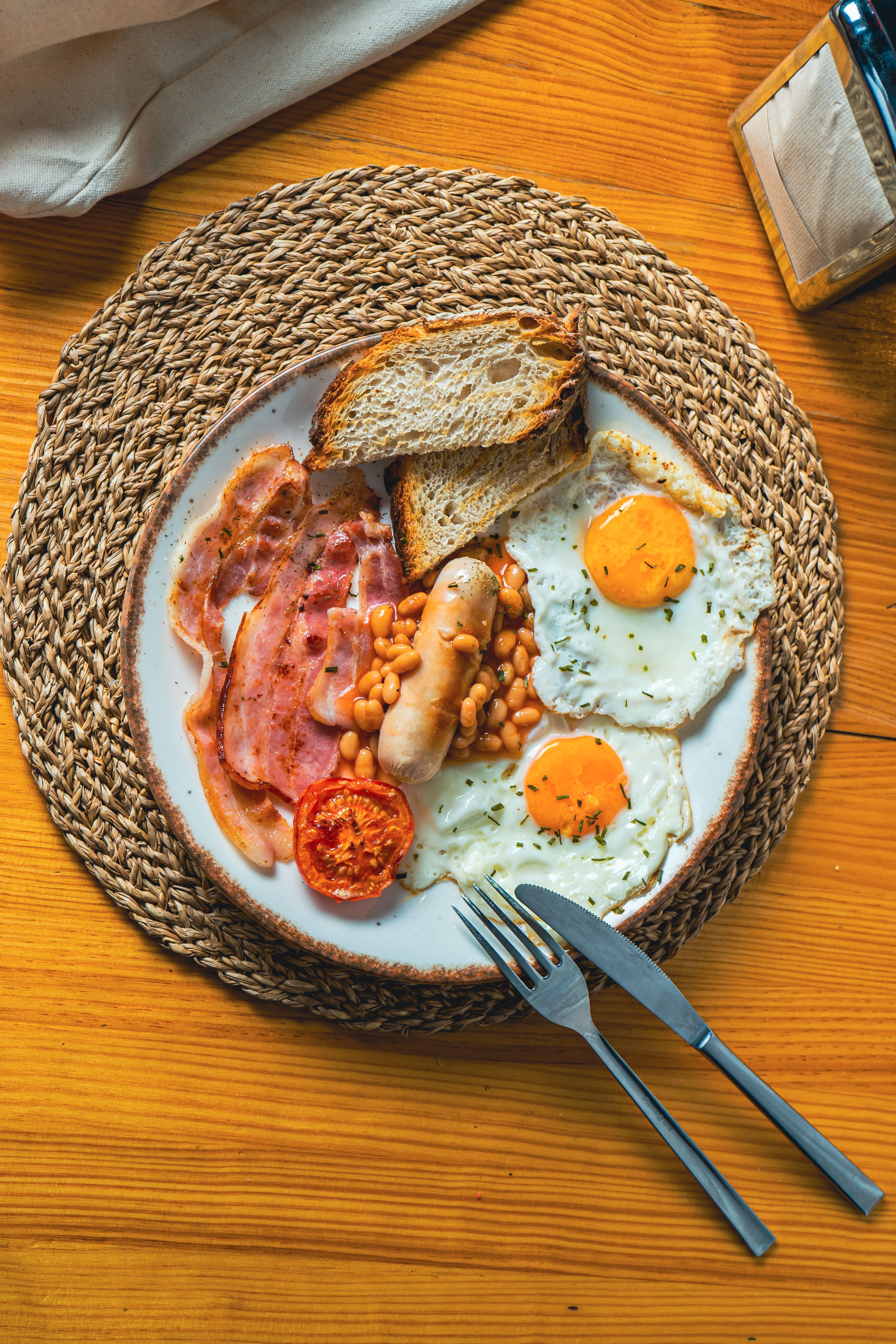Start Your Day with an English Breakfast in Chennai