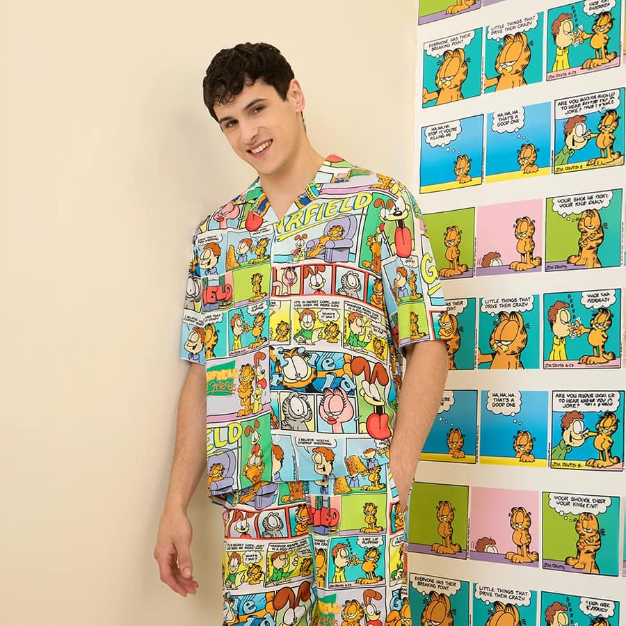Garfield Comic Strip Button Down Shorts Set