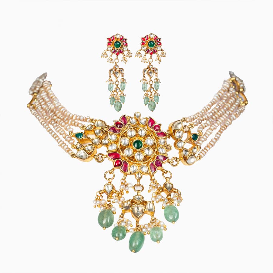 KUNDAN NECKLACE