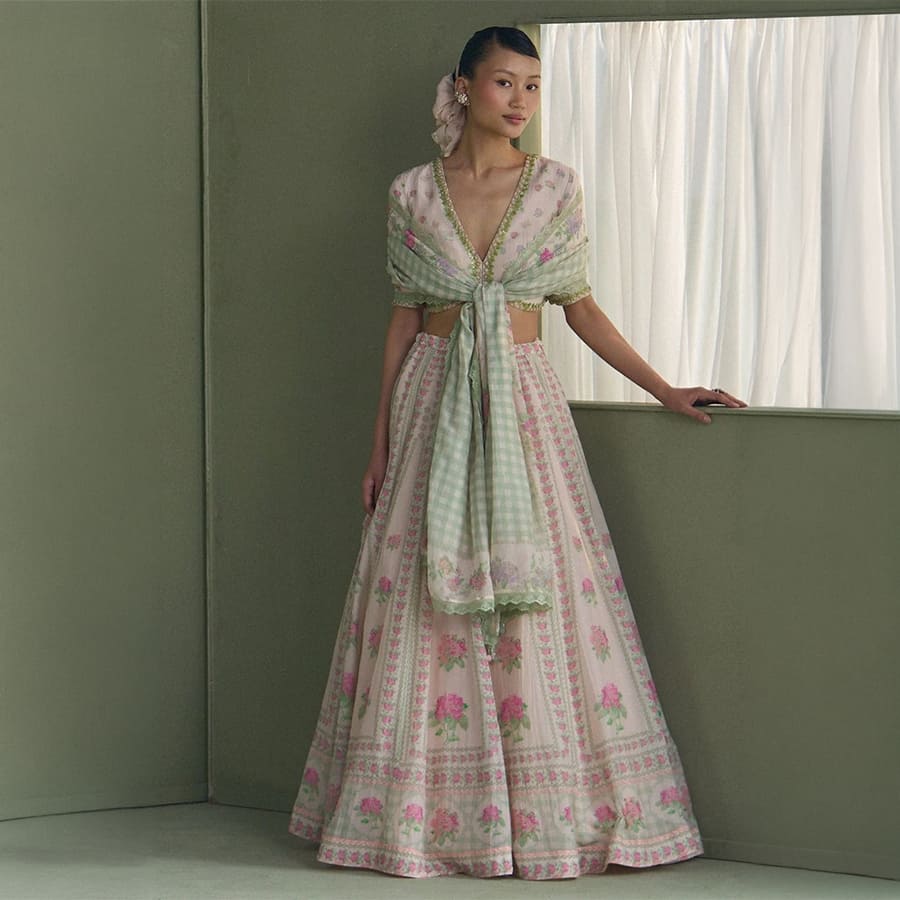 Lucy Lehenga