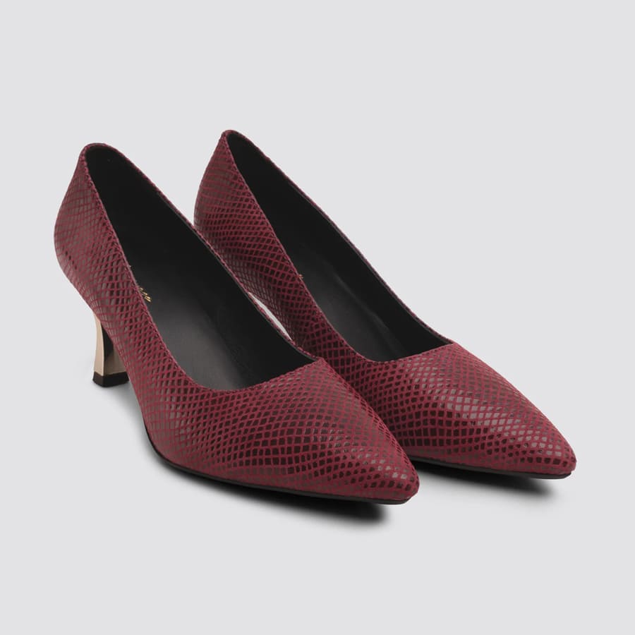 Elena Pump