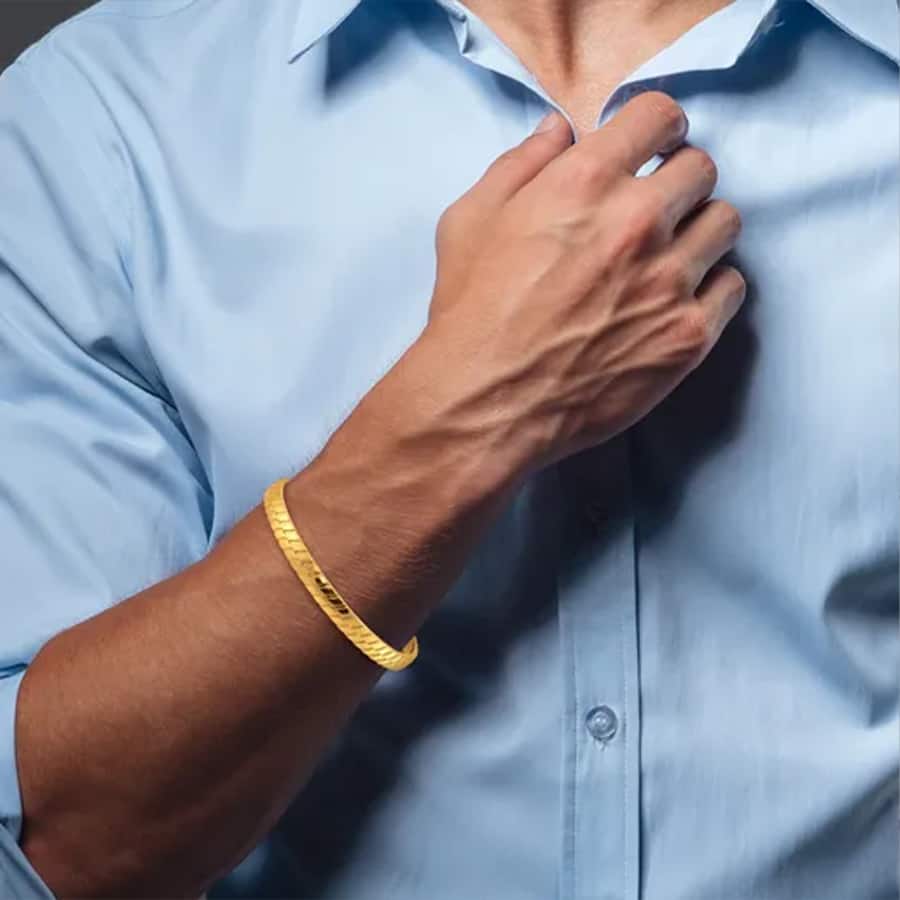 Keeping it Minimal Gold Bangles For Men