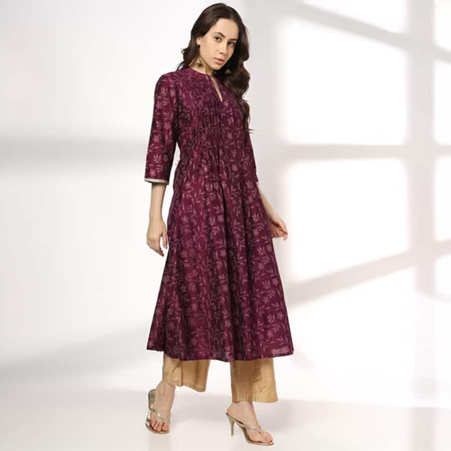 Women Printed Flared Pleated Kurta